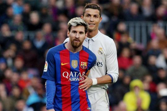 报16连胜终结之仇！凯恩破门追平姆巴佩，拜仁3-2柏林联合三线狂飙（复仇之战！凯恩建功追平姆巴佩，拜仁3-2险胜柏林联合三线高歌猛进）