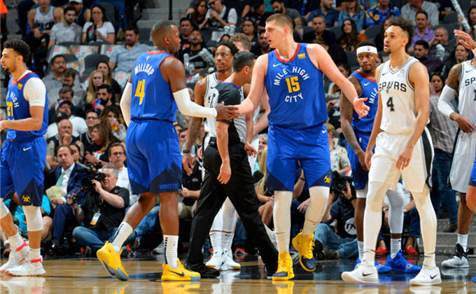 邮报：红军签伊萨克将创英国转会费纪录，但要纽卡签下替代者（英媒：利物浦若引进伊萨克将刷新英国转会费纪录，前提是纽卡先敲定替身）