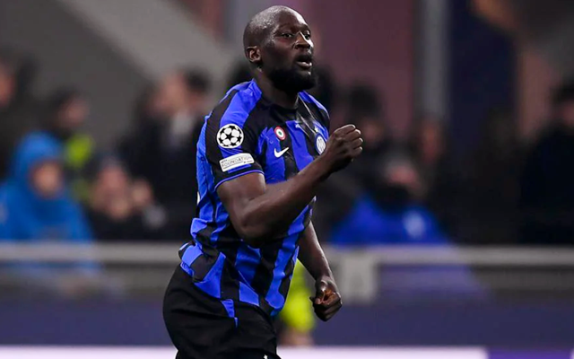 大逆转！阿根廷男排险胜芬兰 国际排联发文致敬德切科 世锦赛创纪录（惊险逆转！阿根廷男排力克芬兰，国际排联致敬德切科，世锦赛刷新纪录）