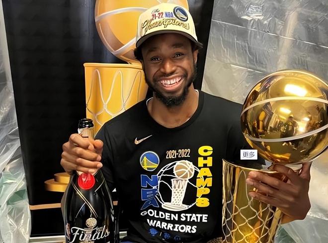 太阳报：安迪-卡罗尔腿筋受伤，最早9月才能完成达根汉姆首秀（太阳报：卡罗尔腿筋受伤，达根汉姆首秀或推迟至9月）