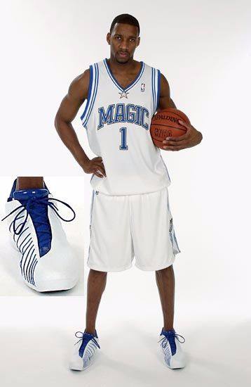 武汉广电：三镇保级依靠同行托举，实在略显“窝囊”（武汉广电：三镇保级仰赖他队相助，难免显得有些“窝囊”）