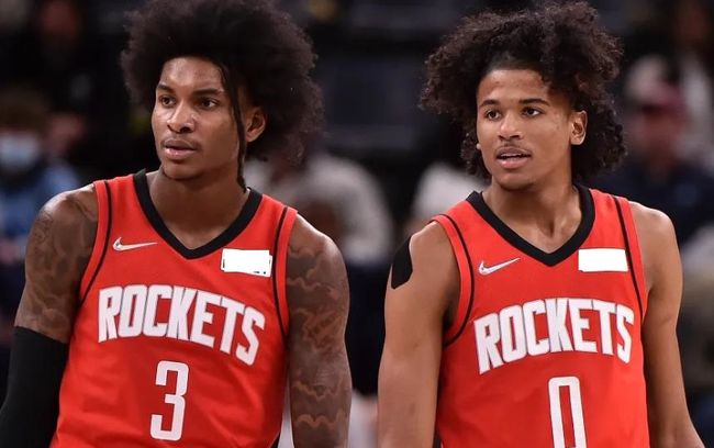 早报：誓死保卫阿隆索.jpg（早报：为阿隆索而战.jpg）