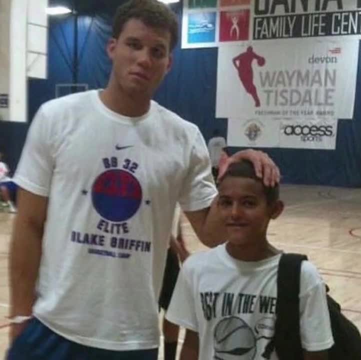 懂球帝2025年10月MVP候选出炉：凯哈姆入围，加布、门德斯在列（懂球帝公布2025年10月MVP候选名单：凯哈姆入选，加布、门德斯上榜）