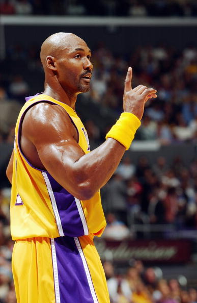 文化输出，巴西选手穿申花球衣参加绝地求生总决赛（文化出海：巴西选手穿申花球衣亮相《绝地求生》总决赛）