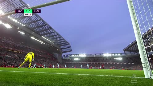 记者：蒋光太、莱昂纳多等人因伤缺阵，首发阵容多人带伤坚持（记者：蒋光太、莱昂纳多等伤停，多个首发带伤出战）