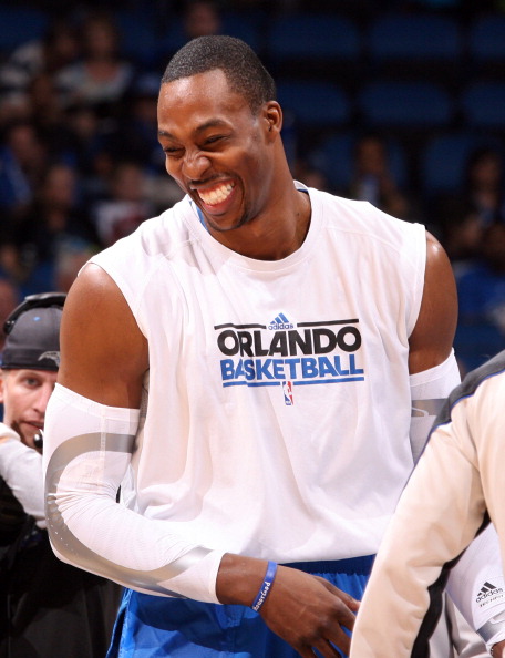 安东尼：孔帕尼夏窗曾给我打电话，但我已与贝蒂斯达成协议（安东尼：夏窗孔帕尼来电时，我已与贝蒂斯达成协议）